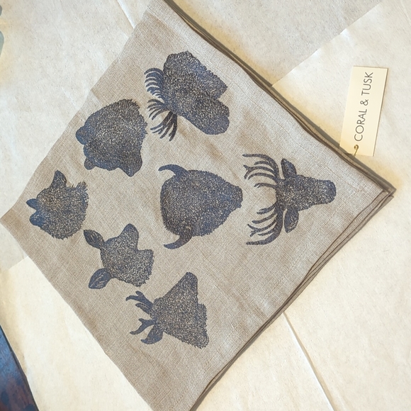 coral and Tusk Other - Coral and Tusk Embroidered Linen